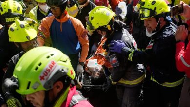 Venezuela depreminden 8 gün sonra güvenlik görevlisi enkazdan sağ çıkarıldı 1 Venezuela’da 24 Haziran’da meydana gelen depremlerde çöken alışveriş merkezinin enkazında kalan güvenlik görevlisi Hernán Alberto Gil Flores, 8 gün sonra sağ kurtarıldı.