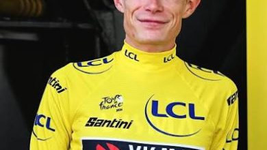 Vingegaard Pogacar savaşı başladı 1 Tour de France 2026'nın ilk gününde Jonas Vingegaard sarı mayonun sahibi oldu