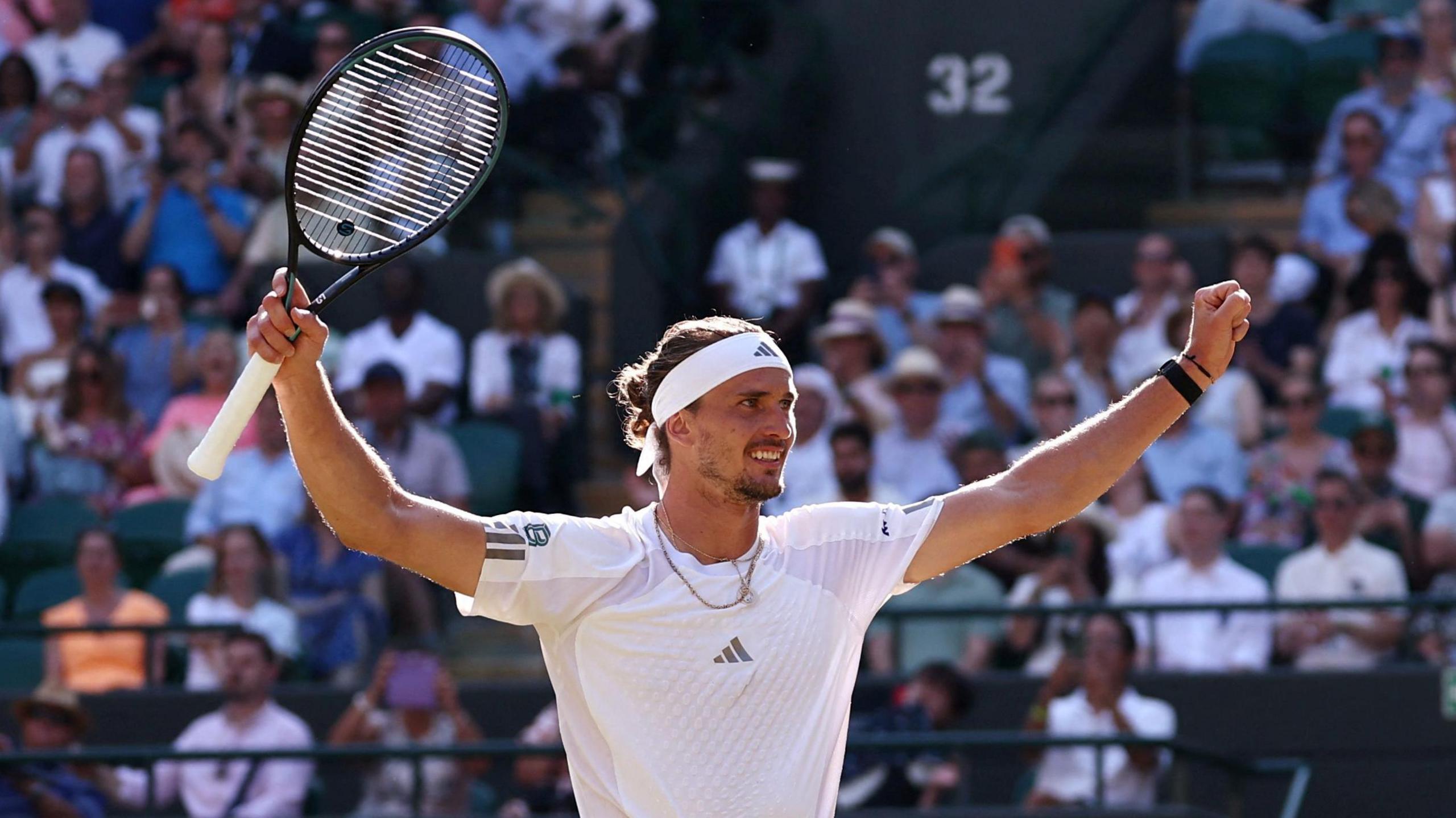 Alexander Zverev finalde! Fery'nin rüyası sona erdi 2 Alexander Zverev çok beklediği Wimbledon finaline ulaşmayı sonunda başardı